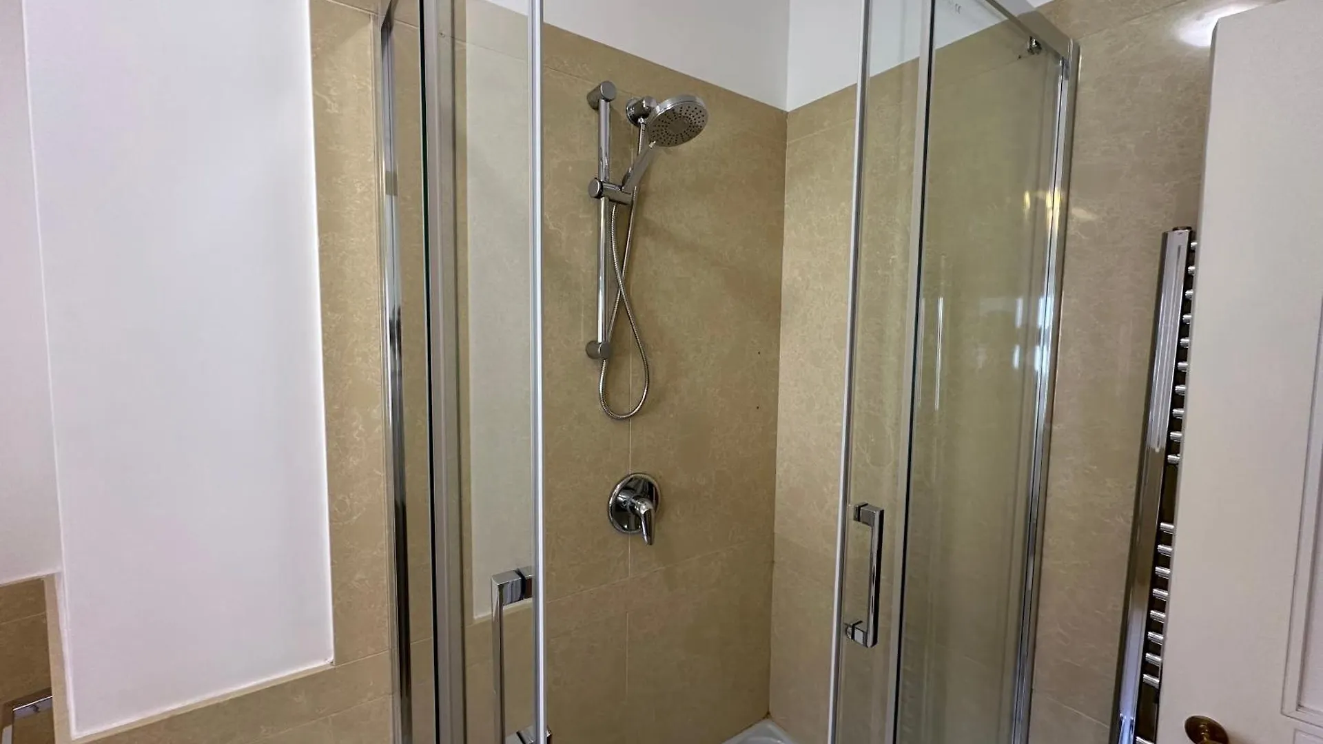 Pf Luxury Apartment Orazio Posillipo Capri Vesuvio View - My Place نابولي 0*,